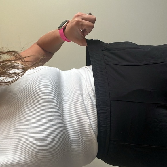 Alo black cargo pants (see measurements) - Picture 14 of 14